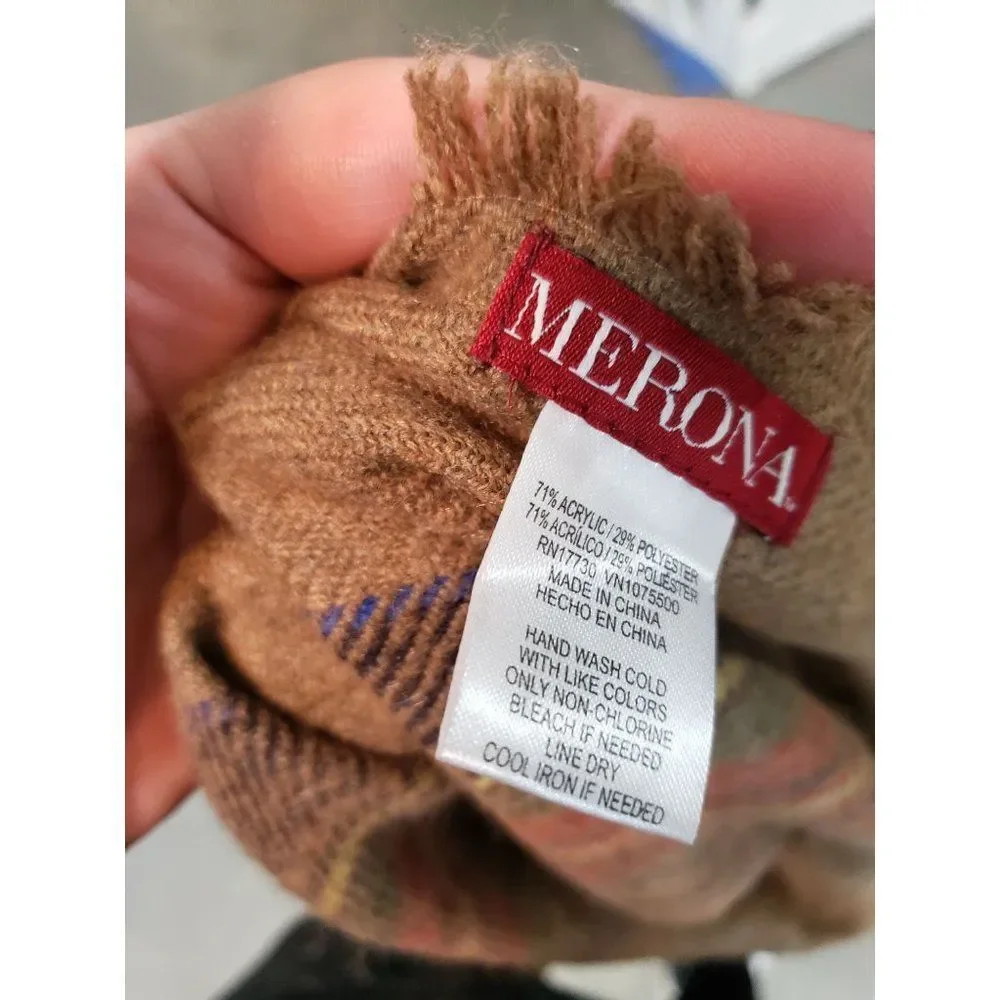 Merona beige red